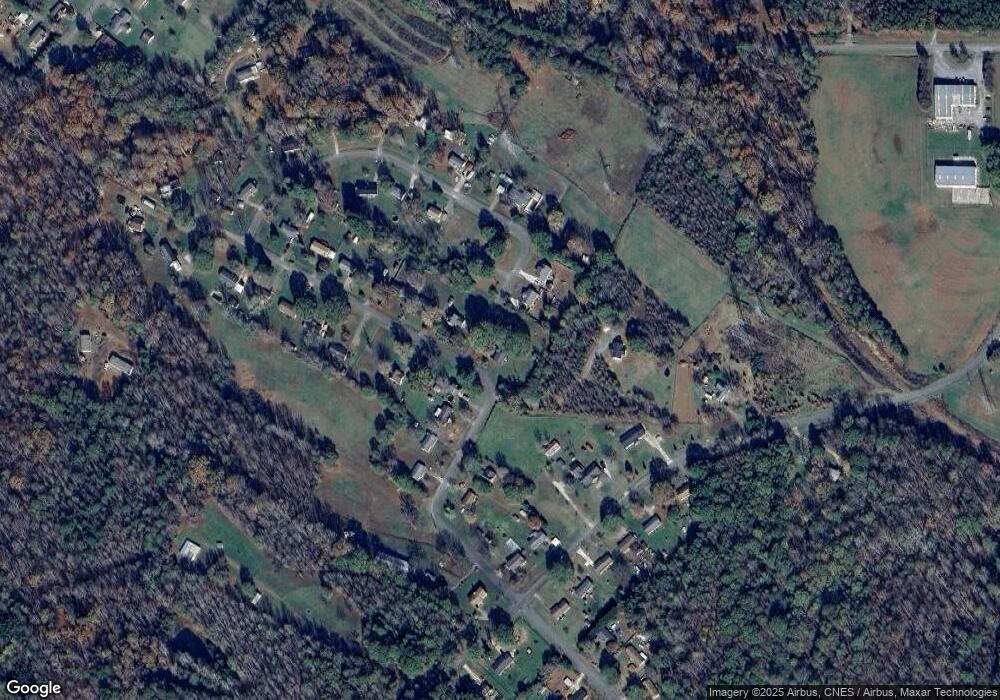 810 Orchard Dr, Shelby, NC 28152 - photo 1