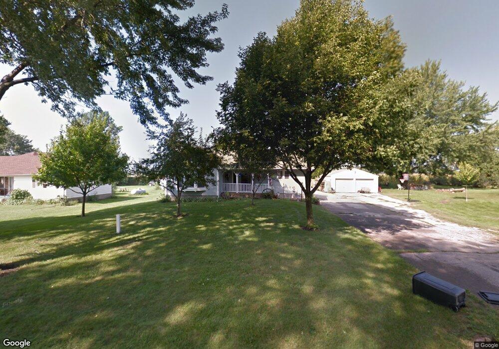 211 West St, Reasnor, IA 50232 - photo 1