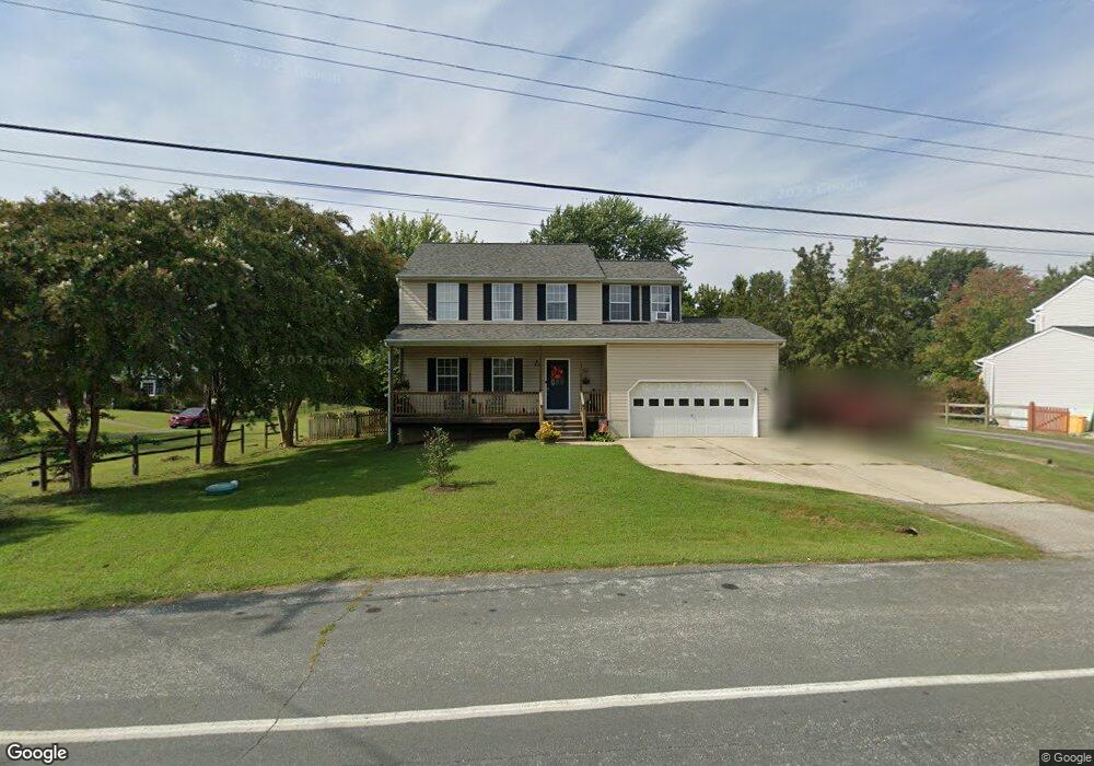 1070 Carrs Wharf Rd, Edgewater, MD 21037 - photo 1