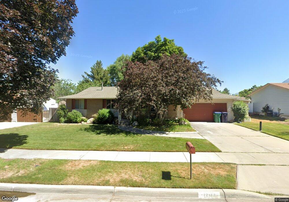 1211 E Lori Cir, Sandy, UT 84094 - photo 1