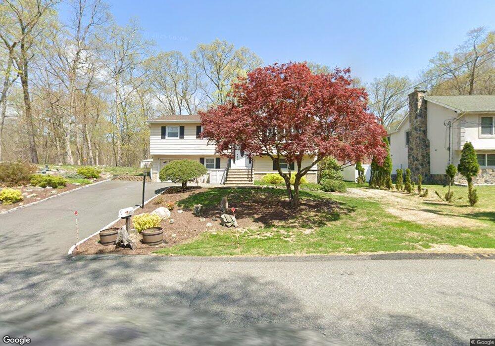 46 Roger Ct, Ringwood, NJ 07456 - photo 1
