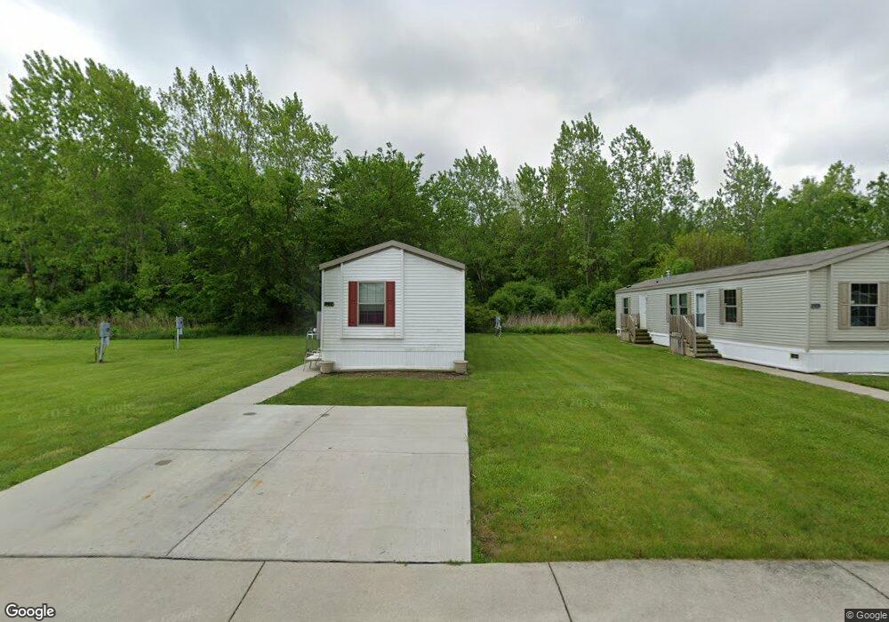 4155 W Carpenter Rd, Flint, MI 48504 - photo 1