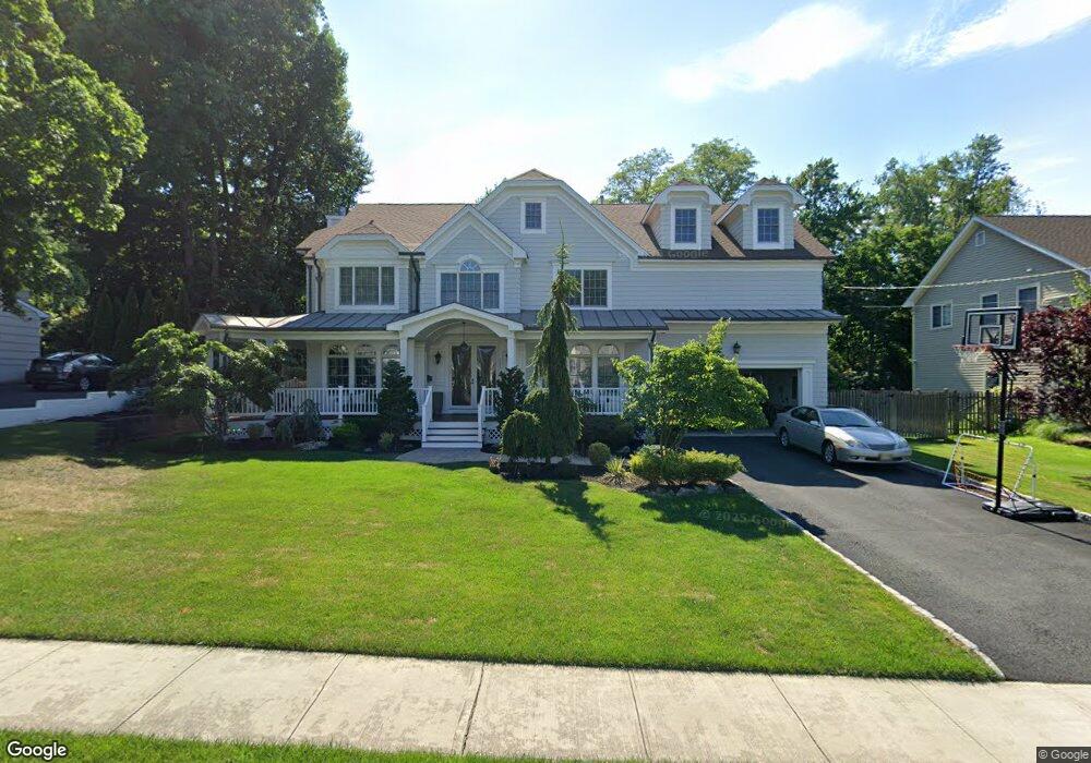307 Woods End Rd, Westfield, NJ 07090 - photo 1