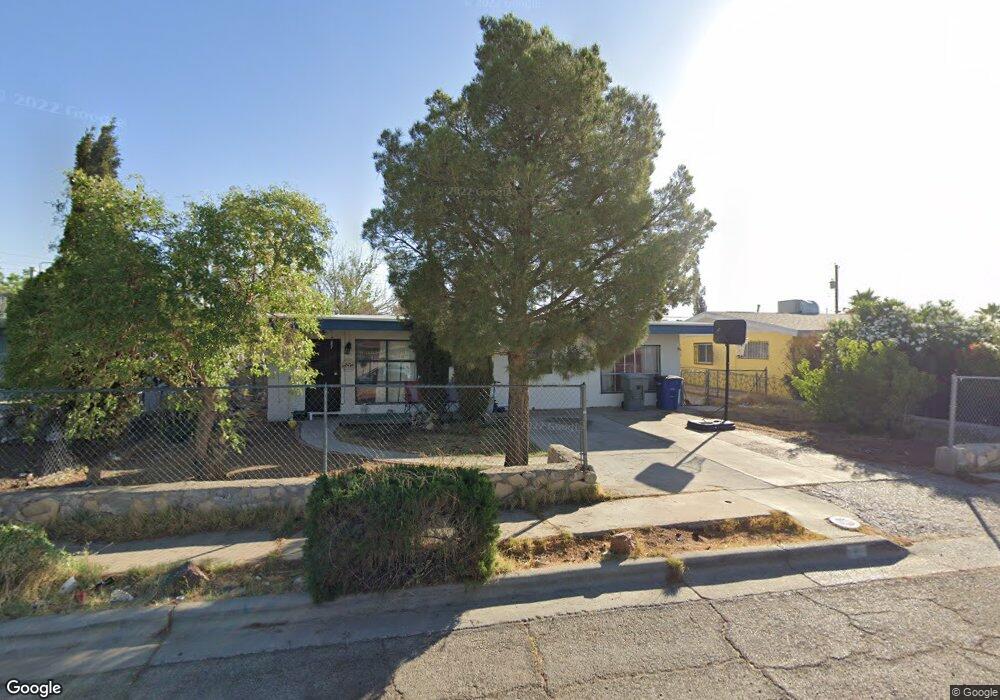 7551 Parral Dr, El Paso, TX 79915 - photo 1