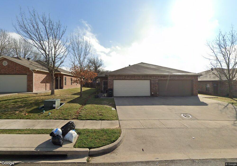 937 Sylvia St, Weatherford, TX 76086 - photo 1