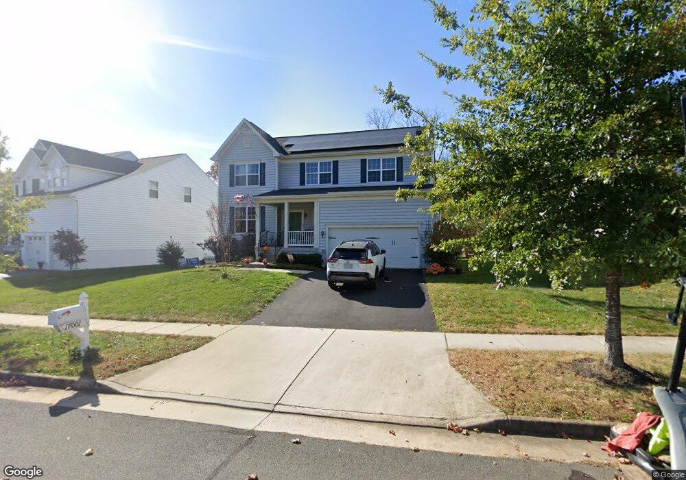 17001 Charlesbourg Place, Round Hill, VA 20141 - photo 1