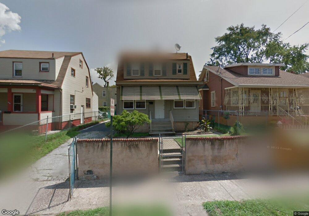 640 N 32nd St, Camden, NJ 08105 - photo 1