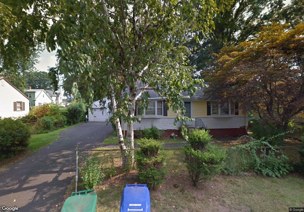 101 Hubbard St, Bloomfield, CT 06002 - photo 1