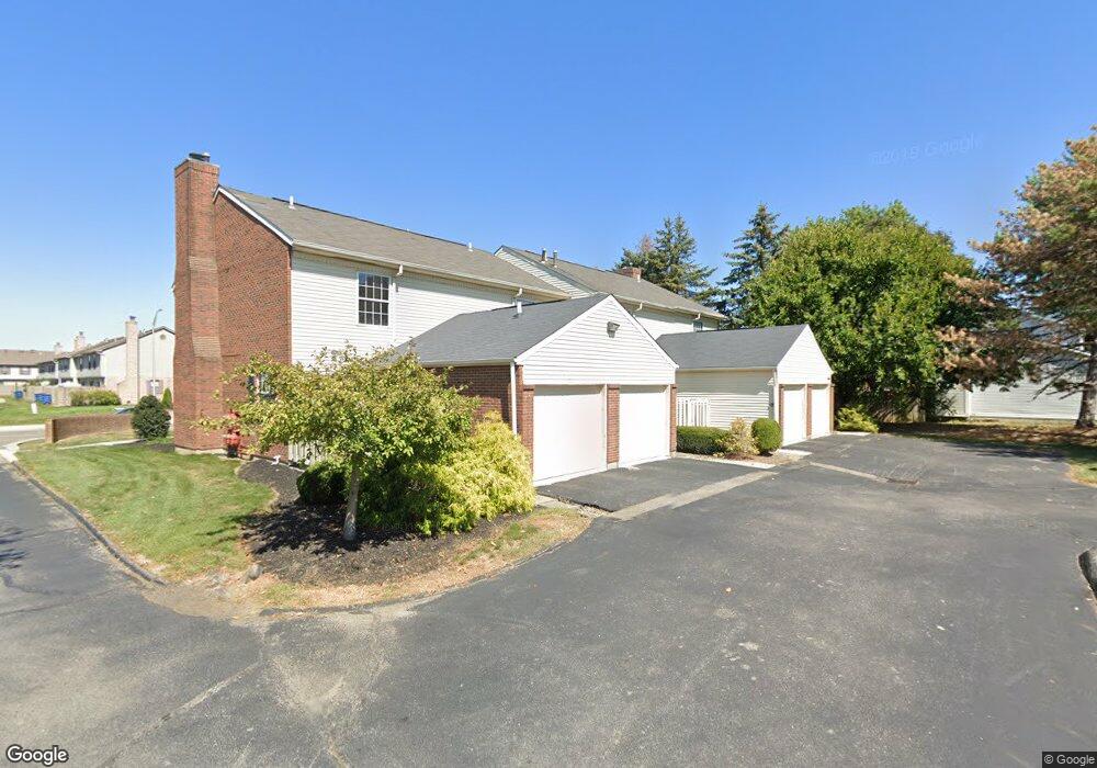 2535 Hard Rd, Columbus, OH 43235 - photo 1