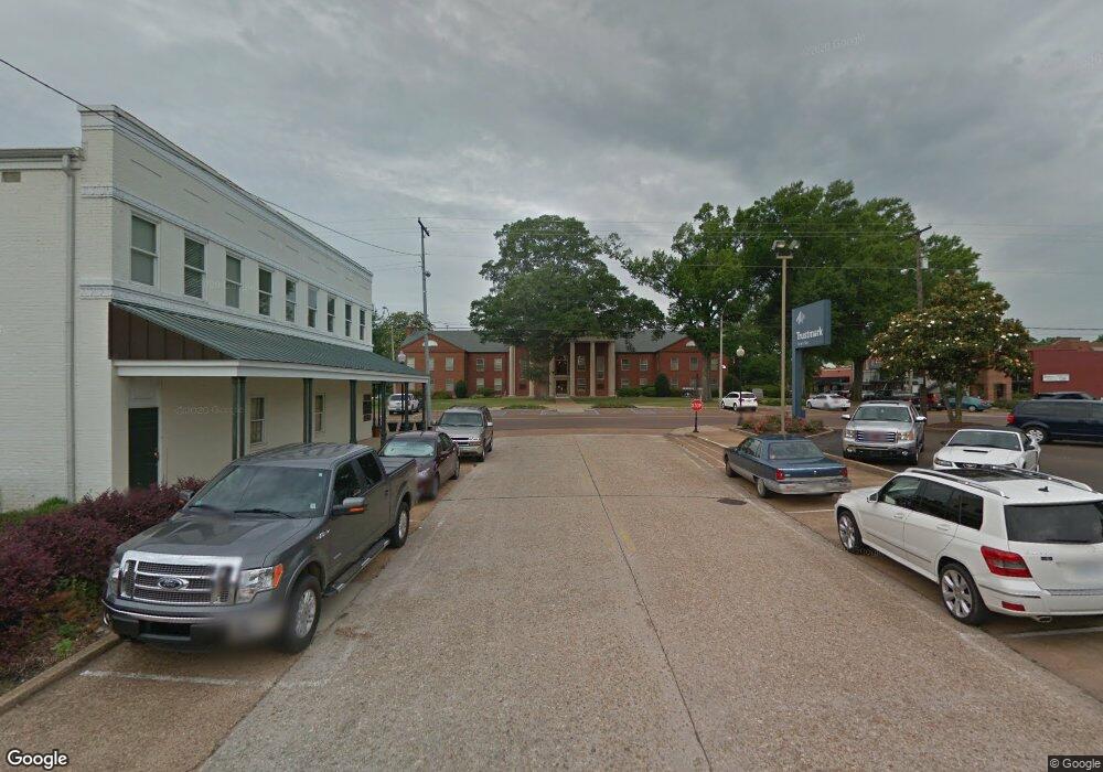 842 S Martin Center, Hernando, MS 38632 - photo 1