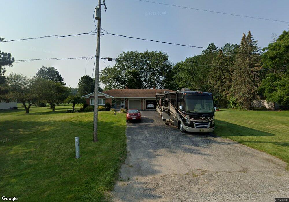 9208 E Curtis Rd, Frankenmuth, MI 48734 - photo 1