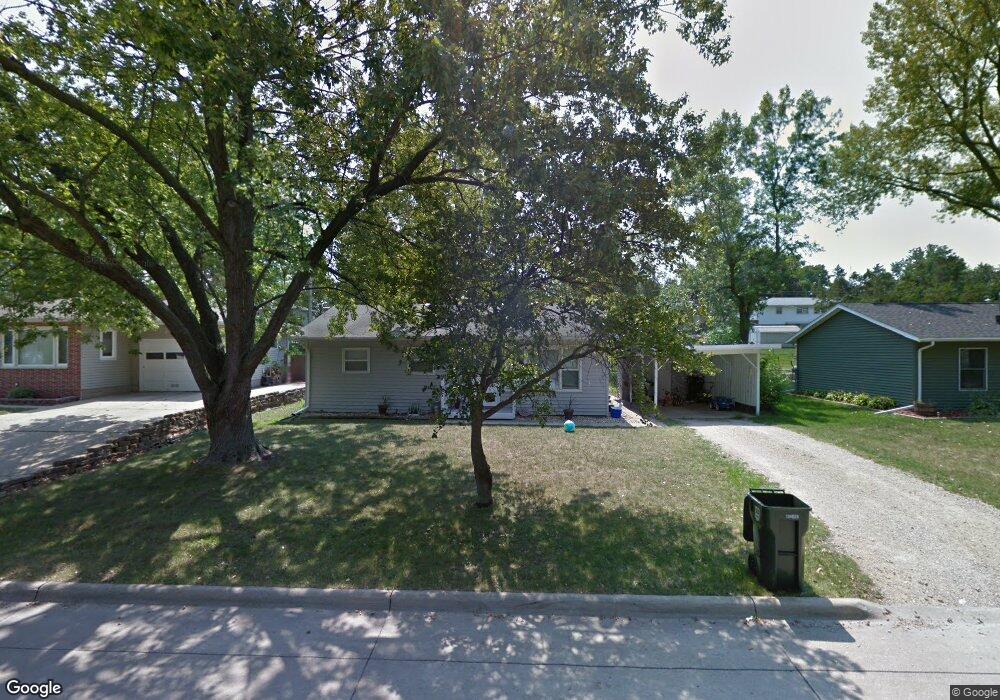 1408 W 5th St, Cedar Falls, IA 50613 - photo 1