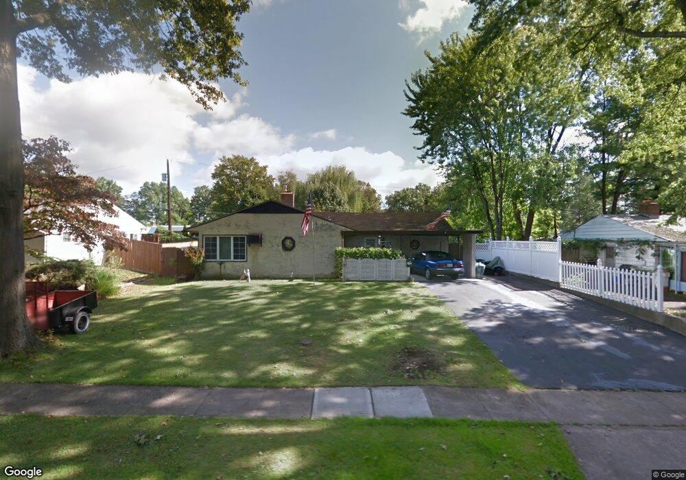 18 Gaping Rock Rd, Levittown, PA 19057 - photo 1