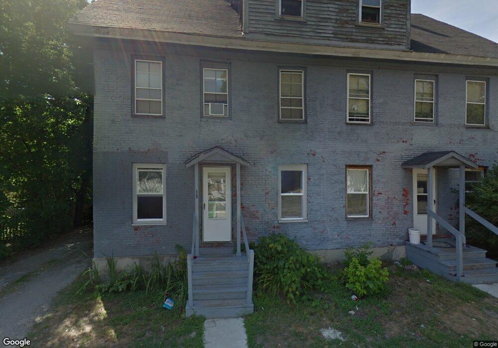 13-15 Walnut St unit 5, Claremont, NH 03743 - photo 1