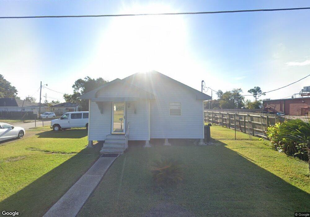 122 Boudreaux St, Houma, LA 70363 - photo 1