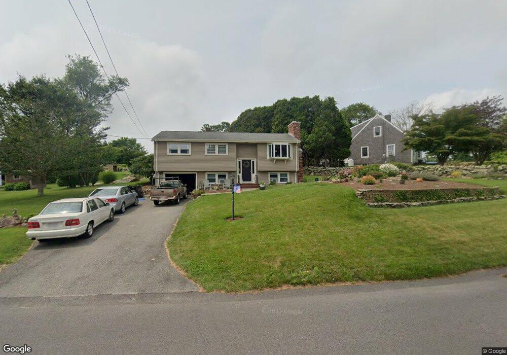 258 Rock O'Dundee Rd, Dartmouth, MA 02748 - photo 1