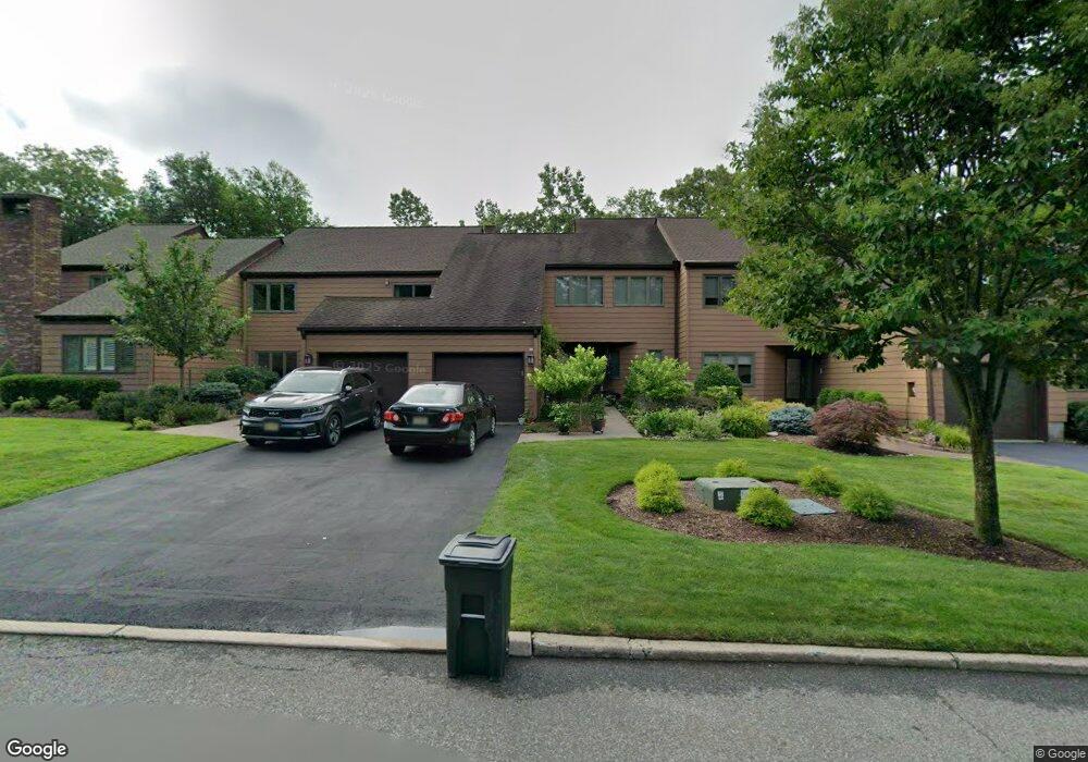 39 Indian Field Ct, Mahwah, NJ 07430 - photo 1