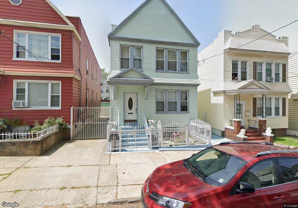 337 Van Nostrand Ave, Jersey City, NJ 07305 - photo 1