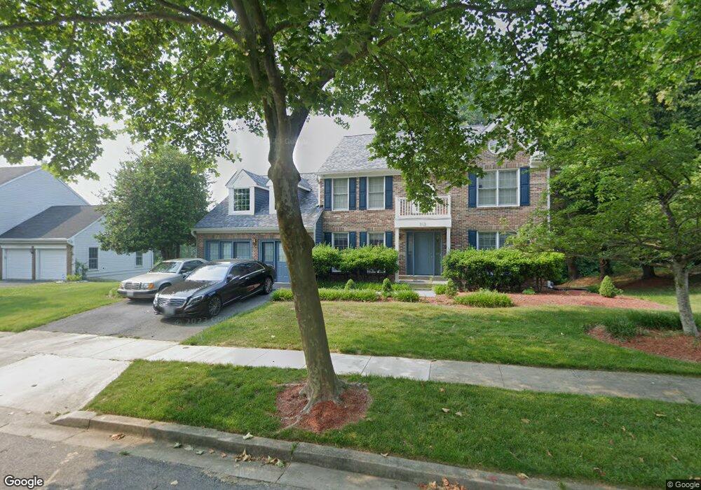 313 Johnsberg Ln, Bowie, MD 20721 - photo 1