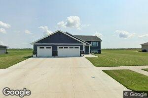 302 16th St N, Breckenridge, MN 56520