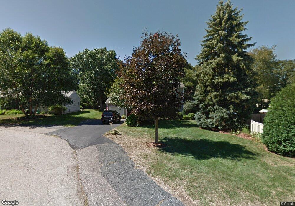 7 Willow St, Franklin, MA 02038 - photo 1