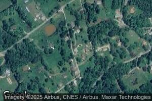 103 Greasy St, Lansing, WV 25862
