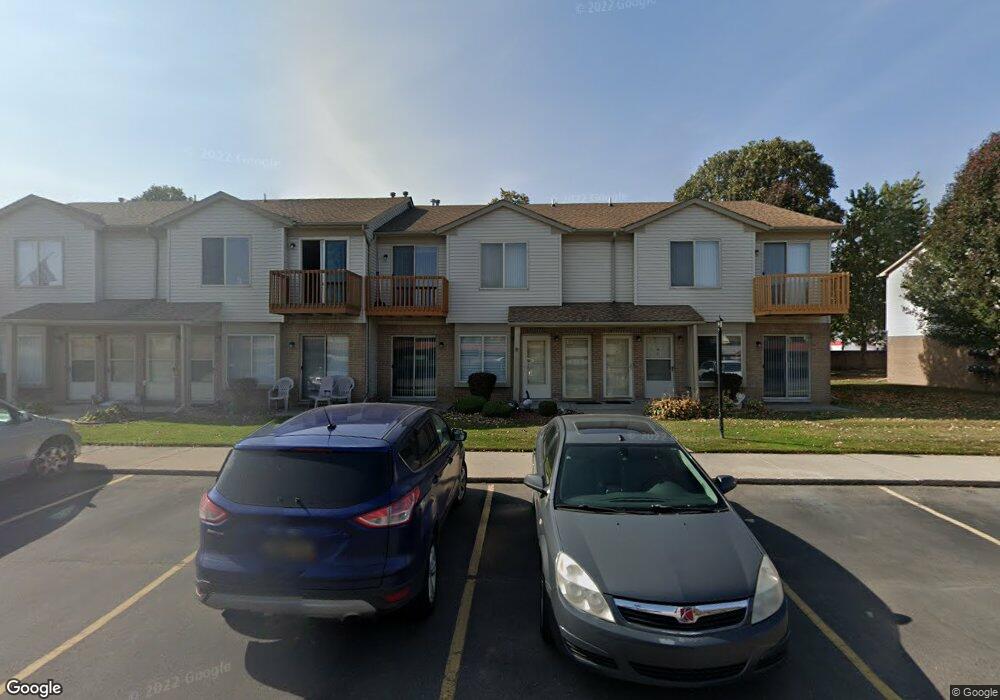 27775 Carini Villa St, Roseville, MI 48066 - photo 1