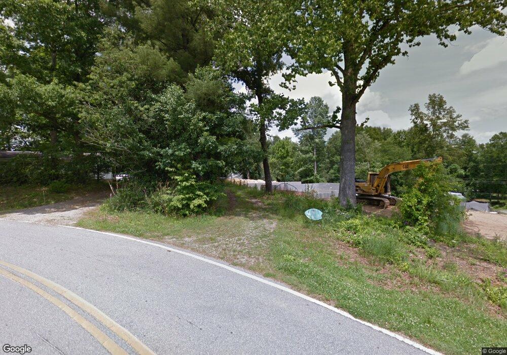 985 Waddell Dr, Hendersonville, NC 28792 - photo 1