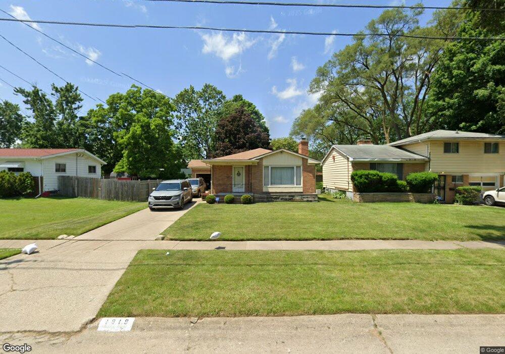 1818 Owen St, Flint, MI 48503 - photo 1