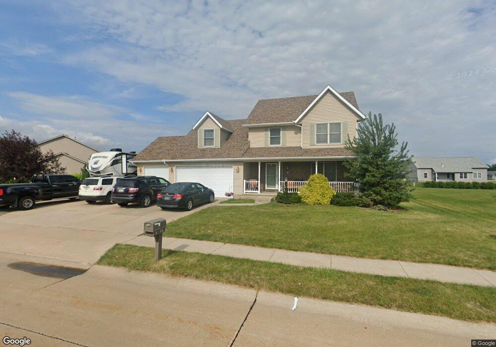9 Jacob Dr, Eldridge, IA 52748 - photo 1
