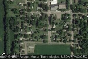 450 2nd St S, Franklin, MN 55333