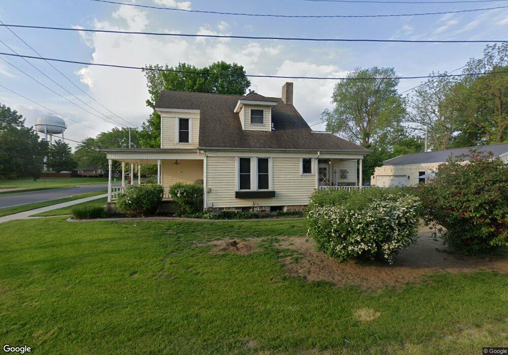 802 S Poplar St, Lagrange, IN 46761 - photo 1