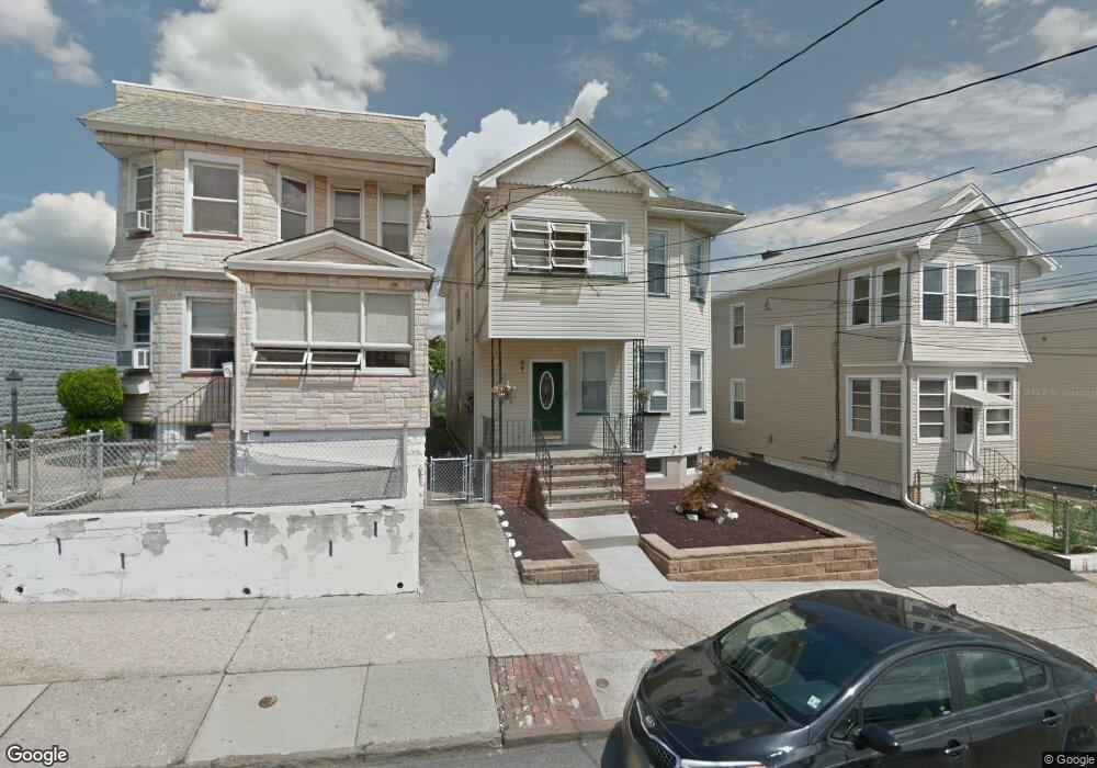 111 Bergen Ave unit 2, Kearny, NJ 07032 - photo 1