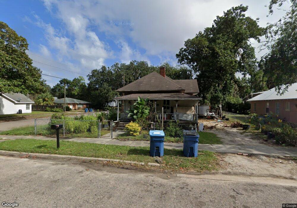 2228 Ellis St, Brunswick, GA 31520 - photo 1