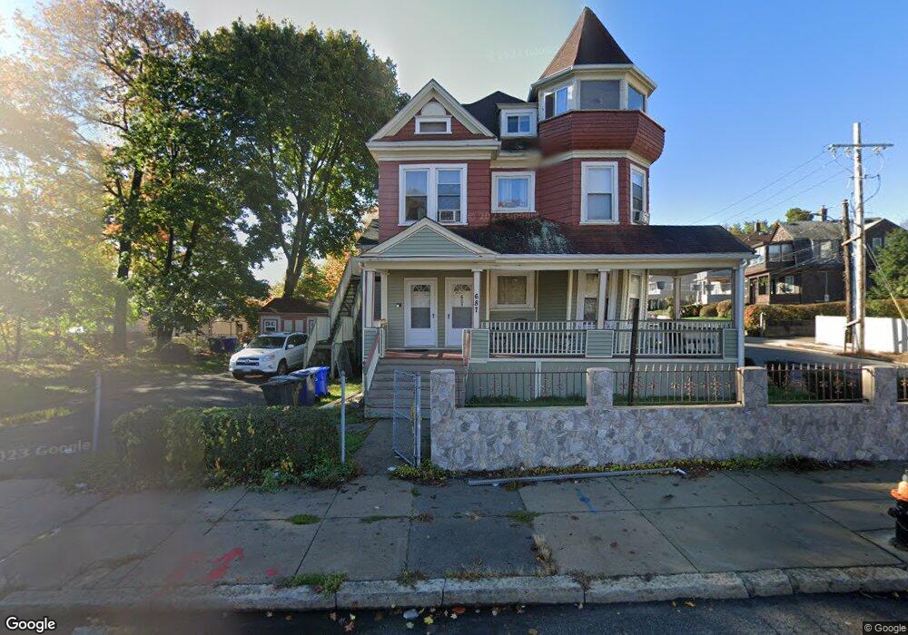 687 Cummins Hwy, Mattapan, MA 02126 - photo 1