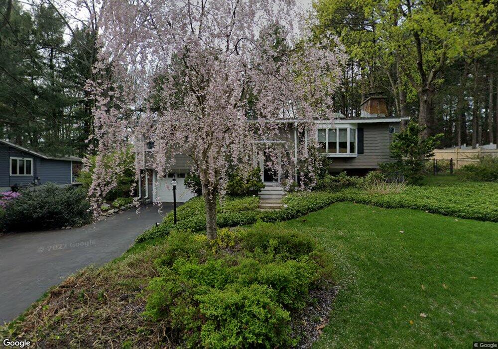 52 Oakvale Rd, Framingham, MA 01701 - photo 1