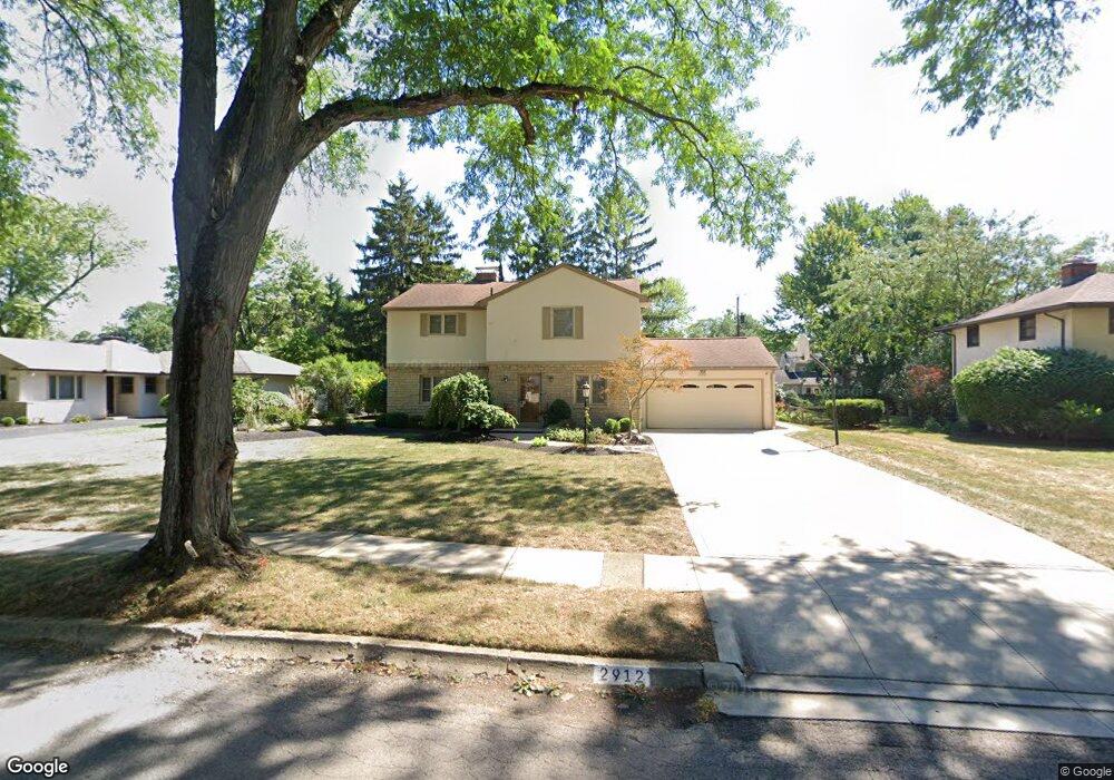 2912 Wellesley Dr, Columbus, OH 43221 - photo 1