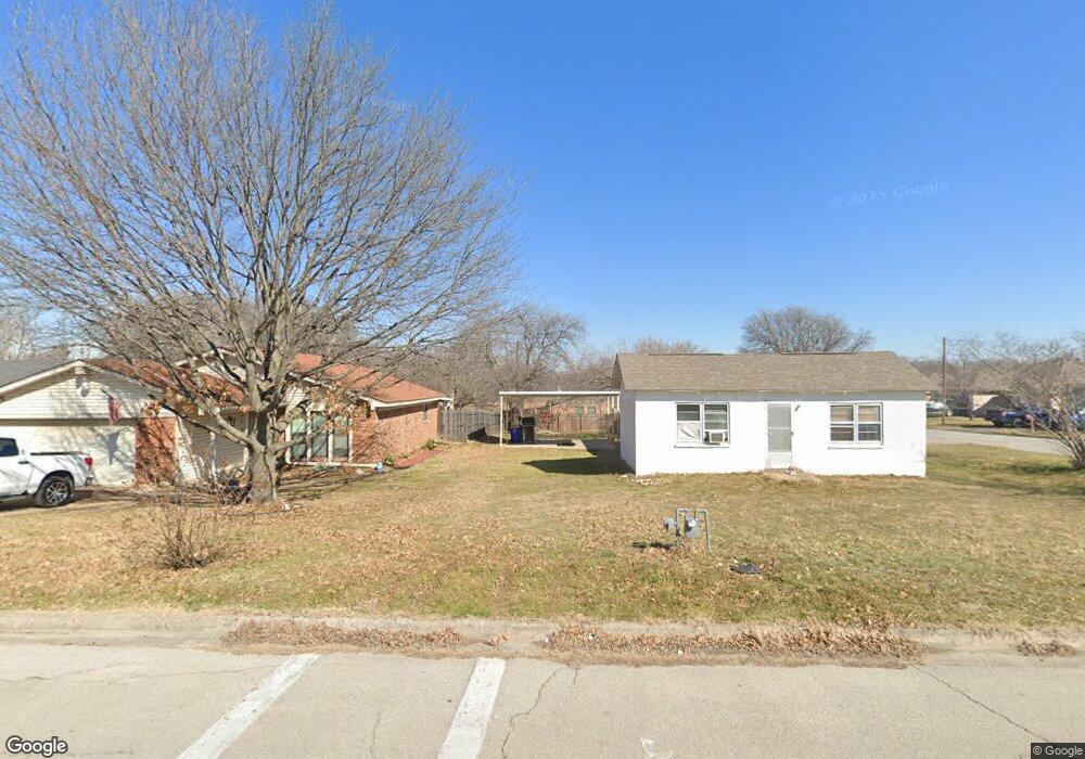 8300 Downe Dr, White Settlement, TX 76108 - photo 1