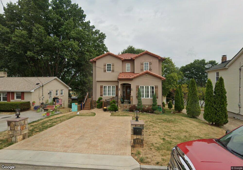 337 W 11th St, Front Royal, VA 22630 - photo 1