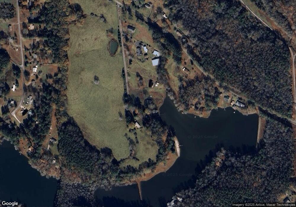 124 Lake Clyde Cir, Bowdon, GA 30108 - photo 1