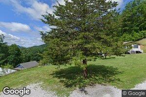 159 Hollis Ln, Bledsoe, KY 40810