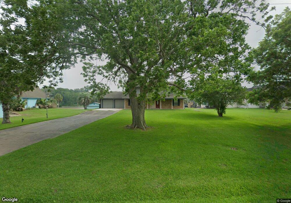 112 Vivian St, Brazoria, TX 77422 - photo 1