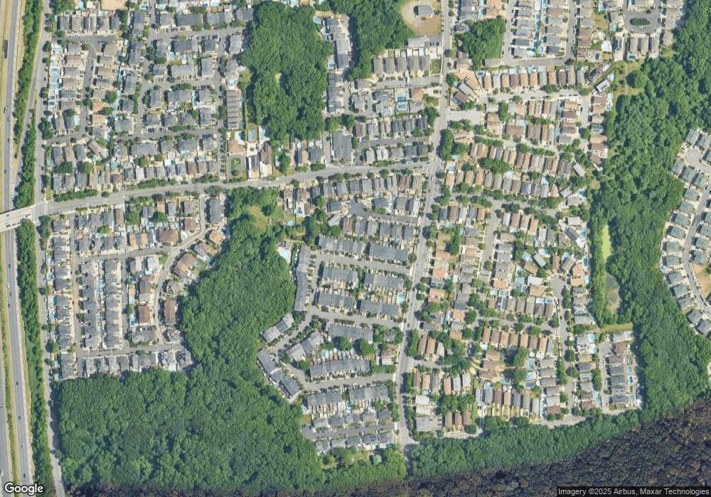 43 Pembrook Loop, Staten Island, NY 10309 - photo 1