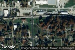200 S Scott Ave, Newton, IL 62448