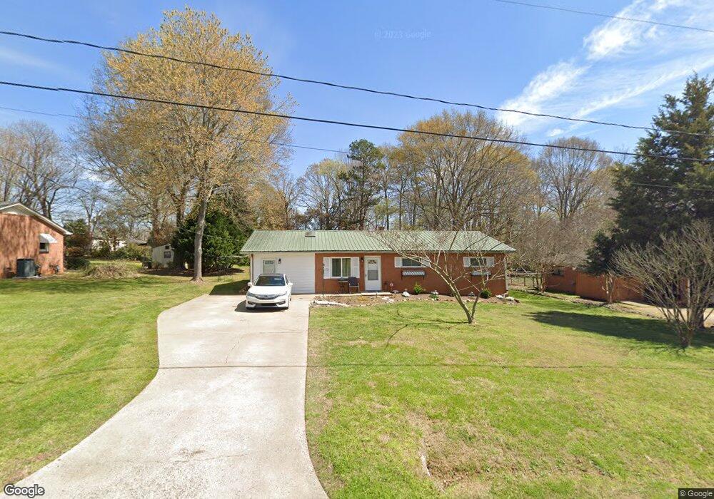 413 Allen St, Shelby, NC 28152 - photo 1
