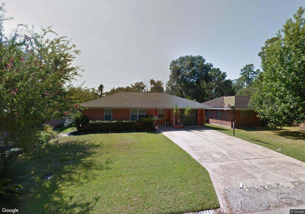 2215 Libbey Dr, Houston, TX 77018 - photo 1