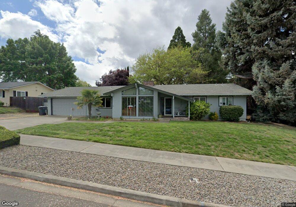 1487 N Keene Way Dr, Medford, OR 97504 - photo 1