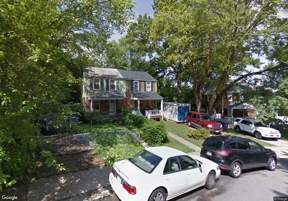 2729 Farnsworth Dr, Alexandria, VA 22303 - photo 1