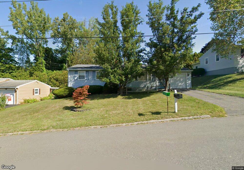 18 Arnold Ave, Adams, MA 01220 - photo 1