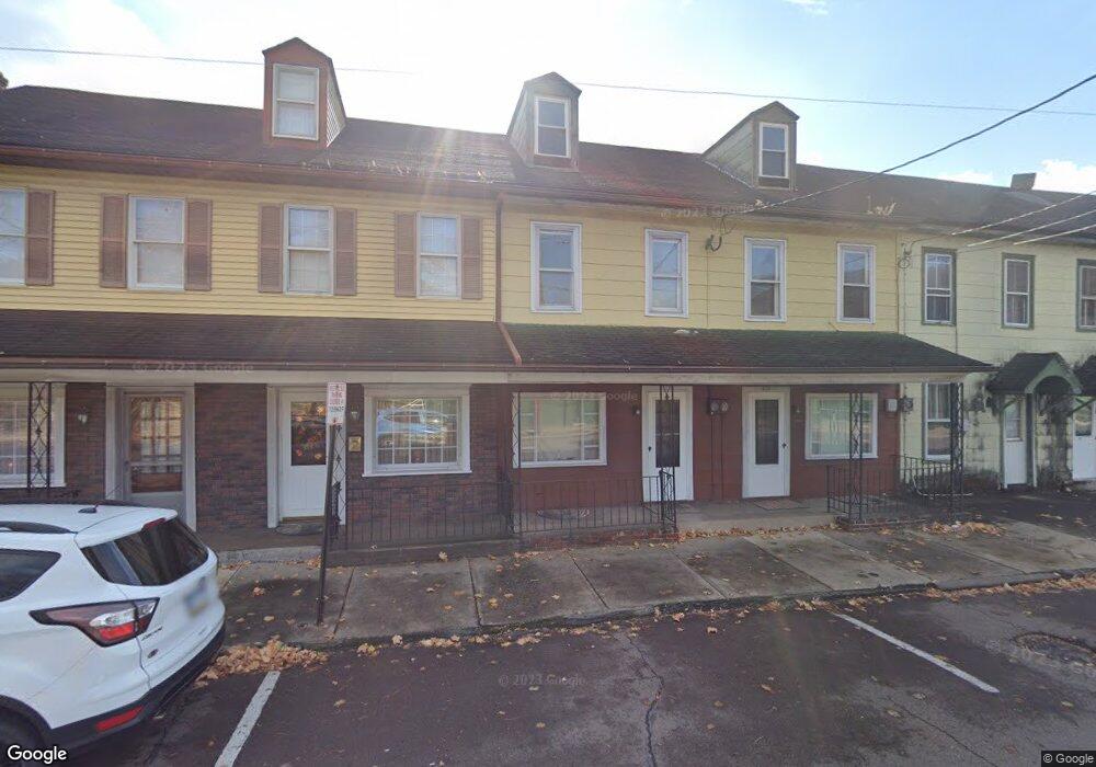 412 W Arch St unit 414, Shamokin, PA 17872 - photo 1